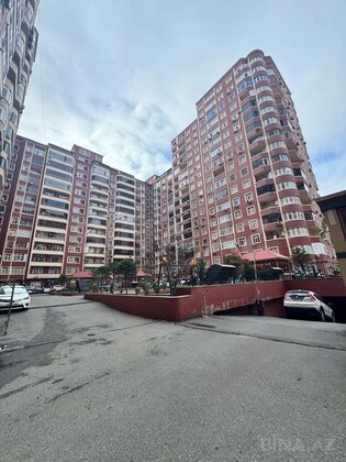 2 otaqlı Yeni tikili, 8-ci mikrorayon q., Bakı