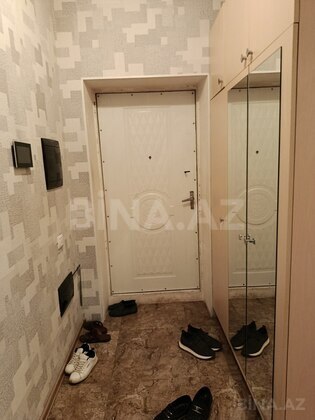 3 otaqlı Köhnə tikili, Bakıxanov q., Bakı