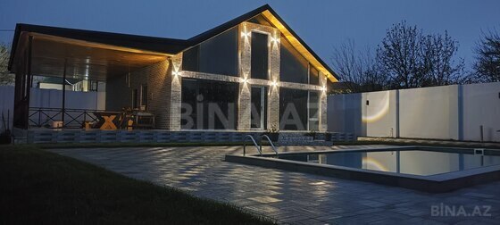 4 otaqlı Həyət evi/Bağ evi, Novxanı q., Bakı