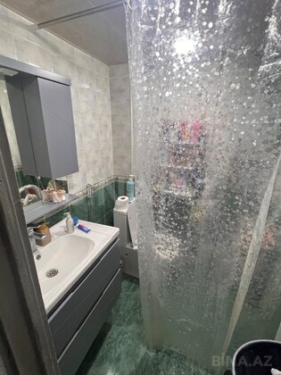 1 otaqlı Köhnə tikili, Bakıxanov q., Bakı