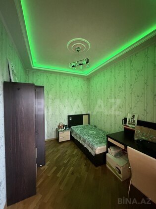 5 otaqlı Yeni tikili, Elmlər Akademiyası m., Bakı