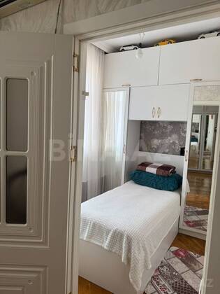 2 otaqlı Köhnə tikili, 20 Yanvar m., Bakı