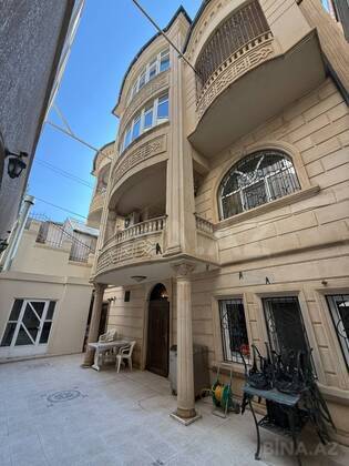 13 otaqlı Həyət evi/Bağ evi, Nərimanov r., Bakı