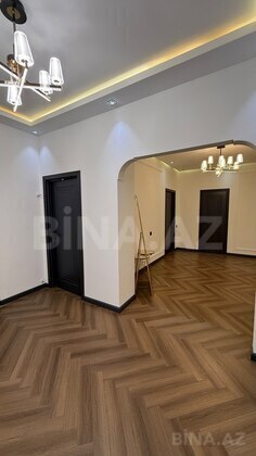 3 otaqlı Yeni tikili, İnşaatçılar m., Bakı