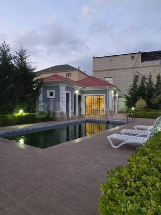 4 otaqlı Həyət evi/Bağ evi, Mərdəkan q., Bakı