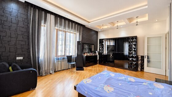 3 otaqlı Yeni tikili, 8 Noyabr m., Bakı
