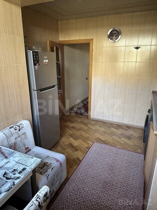 4 otaqlı Köhnə tikili, Yeni Günəşli q., Bakı