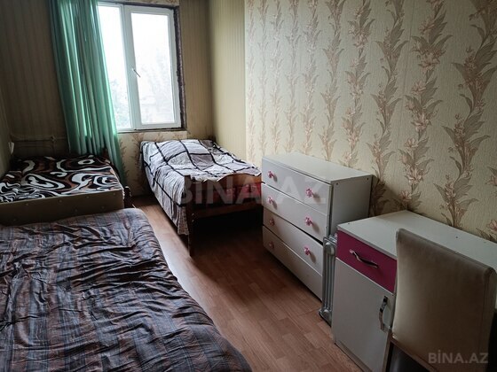 2 otaqlı Köhnə tikili, Memar Əcəmi m., Bakı