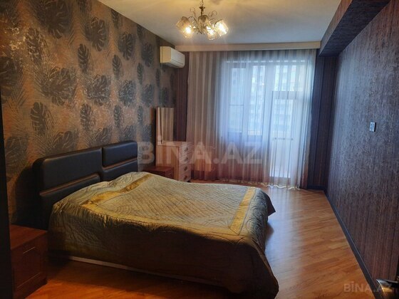 3 otaqlı Yeni tikili, 8 Noyabr m., Bakı