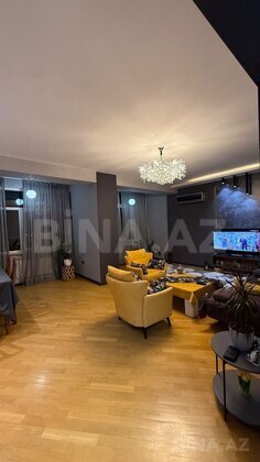 3 otaqlı Yeni tikili, İnşaatçılar m., Bakı
