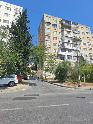 3 otaqlı Köhnə tikili, Əhmədli q., Bakı