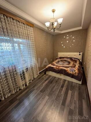3 otaqlı Köhnə tikili, Bülbülə q., Bakı