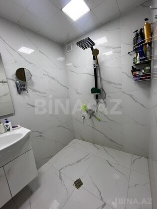 3 otaqlı Köhnə tikili, Bülbülə q., Bakı
