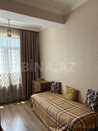 3 otaqlı Yeni tikili, İnşaatçılar m., Bakı