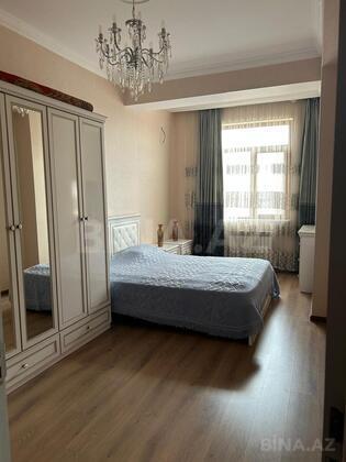 3 otaqlı Yeni tikili, İnşaatçılar m., Bakı