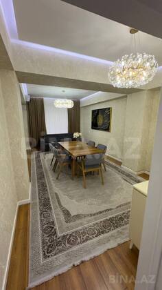3 otaqlı Yeni tikili, İnşaatçılar m., Bakı