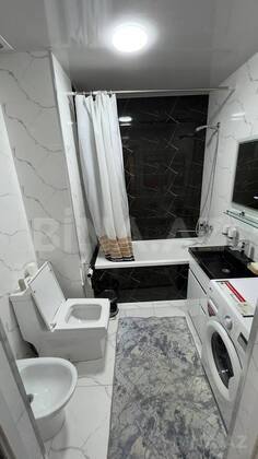 3 otaqlı Yeni tikili, İnşaatçılar m., Bakı