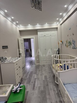 3 otaqlı Yeni tikili, İnşaatçılar m., Bakı