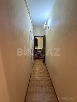 3 otaqlı Köhnə tikili, Xalqlar Dostluğu m., Bakı