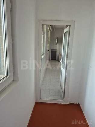 2 otaqlı Köhnə tikili, 8-ci mikrorayon q., Bakı
