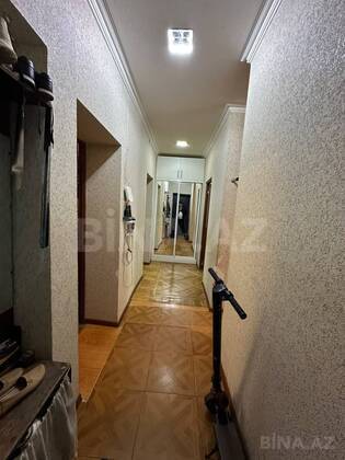 3 otaqlı Köhnə tikili, Neftçilər m., Bakı