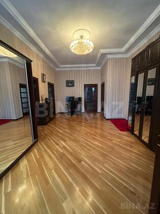 5 otaqlı Həyət evi/Bağ evi, Qara Qarayev m., Bakı