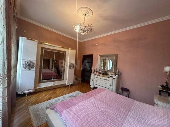 5 otaqlı Həyət evi/Bağ evi, Qara Qarayev m., Bakı
