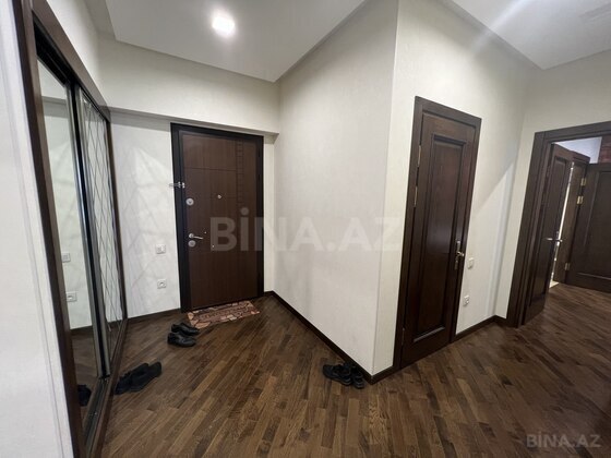 3 otaqlı Yeni tikili, Şah İsmayıl Xətai m., Bakı
