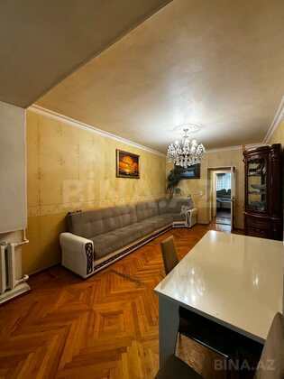 3 otaqlı Köhnə tikili, Gənclik m., Bakı
