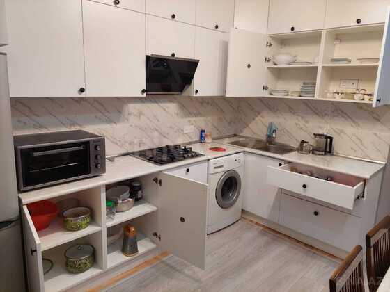 2 otaqlı Yeni tikili, 8 Noyabr m., Bakı