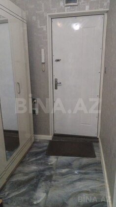 3 otaqlı Köhnə tikili, 7-ci mikrorayon q., Bakı