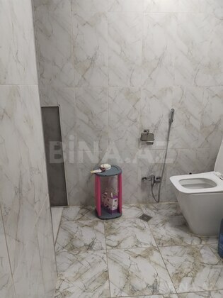 3 otaqlı Köhnə tikili, 7-ci mikrorayon q., Bakı
