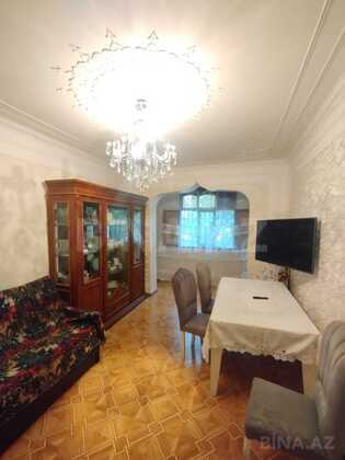 4 otaqlı Köhnə tikili, Əhmədli m., Bakı