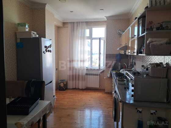 3 otaqlı Yeni tikili, Memar Əcəmi m., Bakı