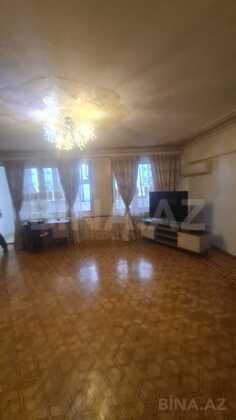 2 otaqlı Köhnə tikili, Xətai r., Bakı