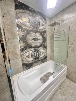 4 otaqlı Yeni tikili, Şah İsmayıl Xətai m., Bakı