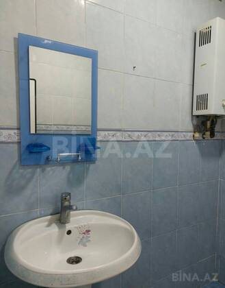 2 otaqlı Köhnə tikili, Elmlər Akademiyası m., Bakı