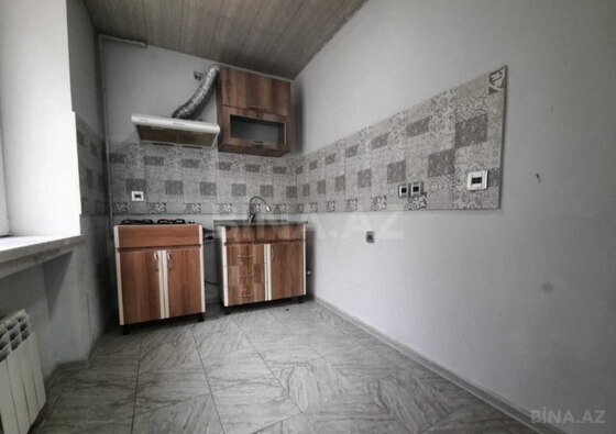1 otaqlı Köhnə tikili, Neftçilər m., Bakı