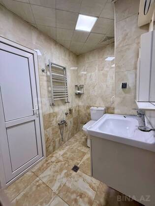 3 otaqlı Köhnə tikili, 28 May m., Bakı
