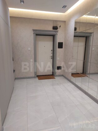 3 otaqlı Yeni tikili, İnşaatçılar m., Bakı