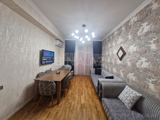 4 otaqlı Yeni tikili, Elmlər Akademiyası m., Bakı