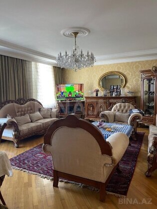 5 otaqlı Köhnə tikili, Yasamal r., Bakı
