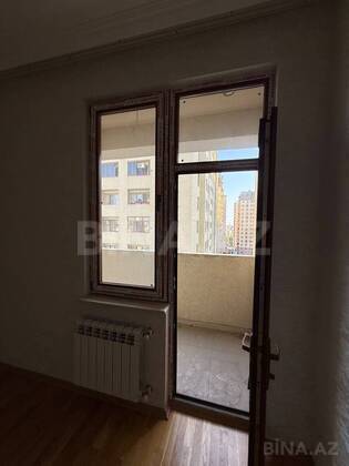 3 otaqlı Yeni tikili, Qara Qarayev m., Bakı