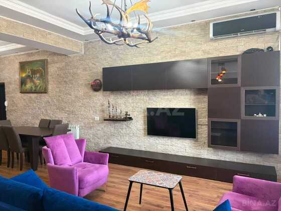 3 otaqlı Yeni tikili, Neftçilər m., Bakı