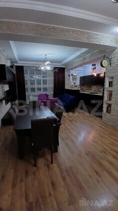 3 otaqlı Yeni tikili, Neftçilər m., Bakı
