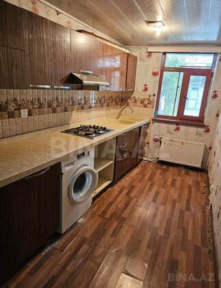 3 otaqlı Həyət evi/Bağ evi, Azadlıq Prospekti m., Bakı