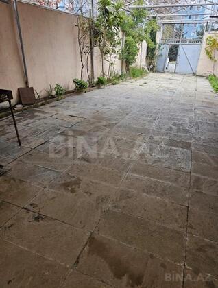 3 otaqlı Həyət evi/Bağ evi, Azadlıq Prospekti m., Bakı