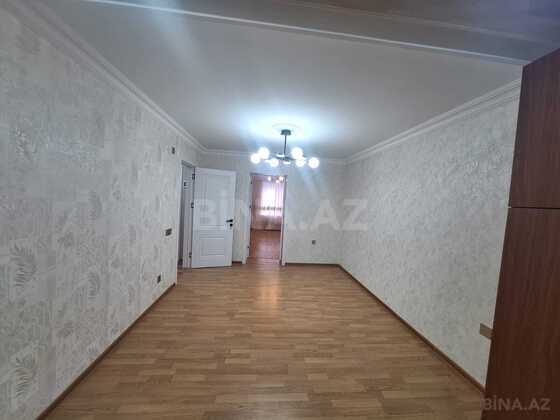 3 otaqlı Köhnə tikili, Elmlər Akademiyası m., Bakı