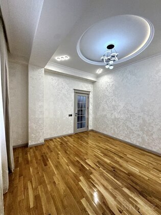 3 otaqlı Yeni tikili, Qara Qarayev m., Bakı