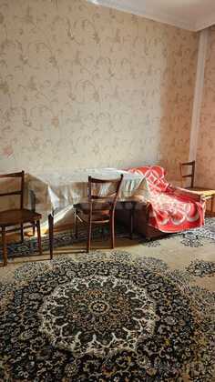 2 otaqlı Köhnə tikili, Nizami m., Bakı